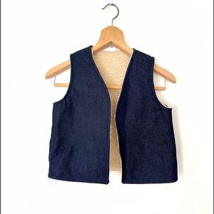 Kids vintage faux shearling denim vest no label excellent vintage condition